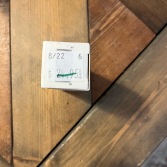 NWT 10ml roll-on aromatherapy in limonene - Picture 3 of 3